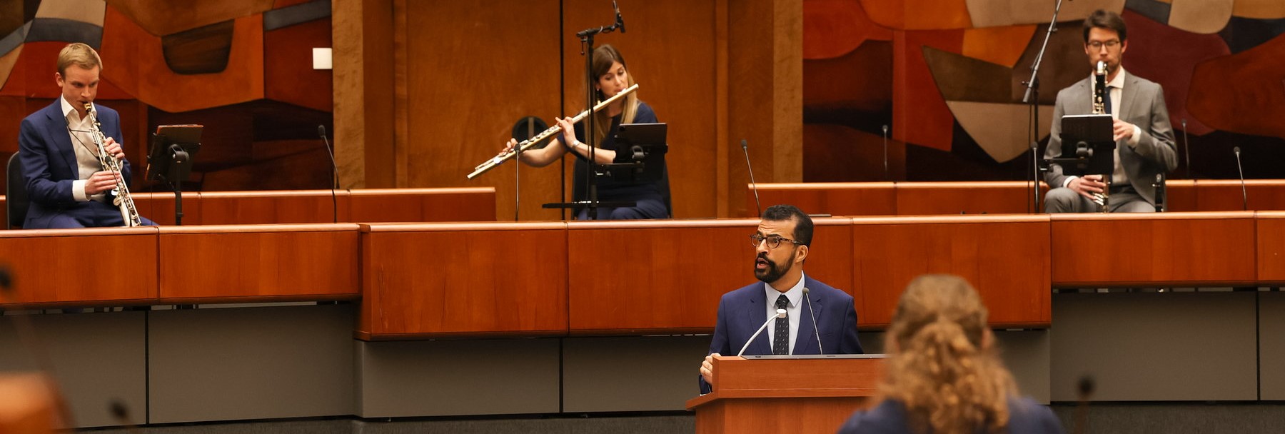 Zu unseren Schwestern, zu unseren Brüdern